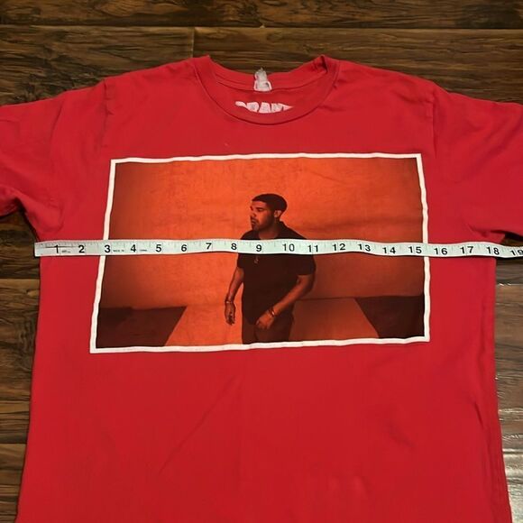 Drake Musician Red Graphic Shirt Music Concert Festival - Picture 5 of 10